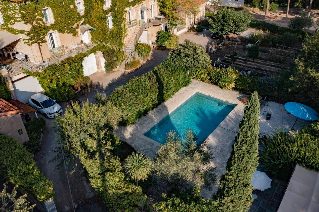 Les Chambres Du Lavoir Vert Tourbes Eksteriør billede